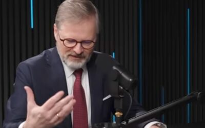 Ni con comunistas ni con Fiala: el pulso de los Motoristas